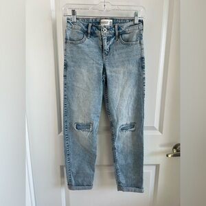Abercrombie kids Mid Rise Boyfriend Reg 11/12